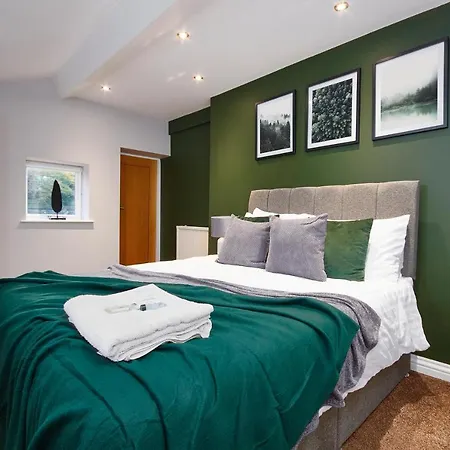 Number One - The Exquisite Emerald Abode Apartment Harrogate
