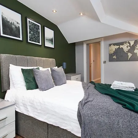 Number One - The Exquisite Emerald Abode *